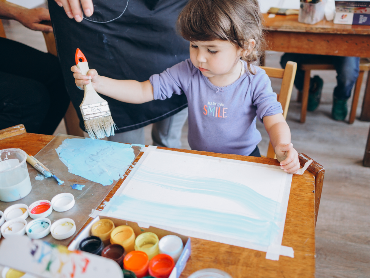 child painting