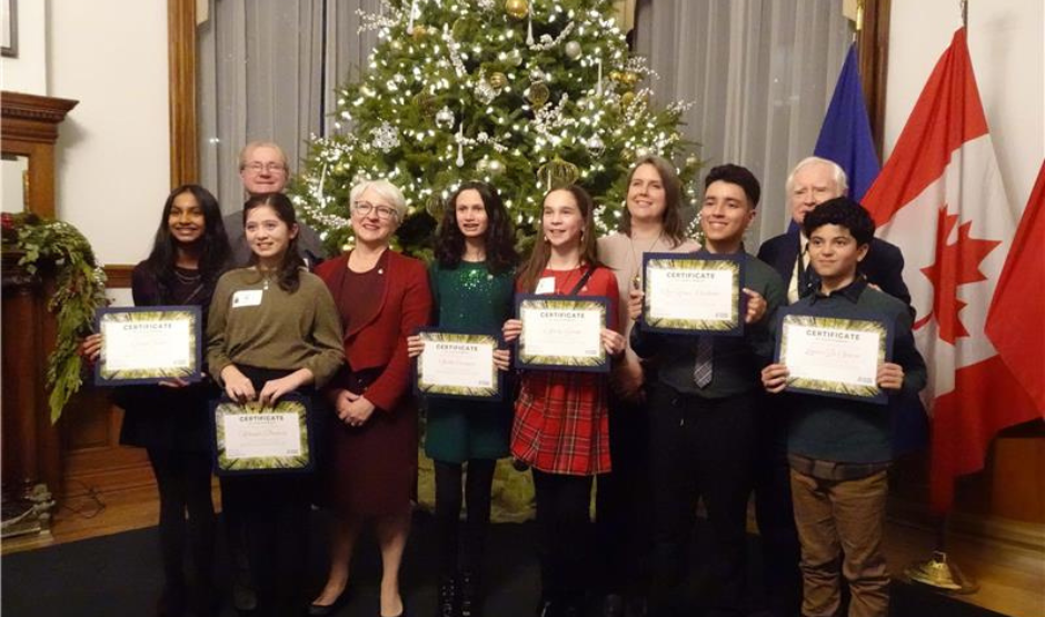 St Monica students with Lt. Governor of Ontario