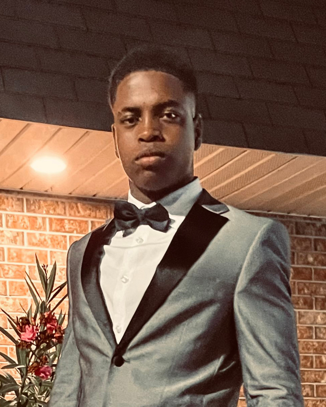 Teen boy wearing a suit